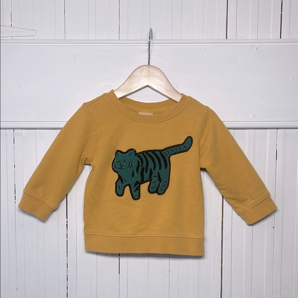 Hanna Andersson Mustard Yellow Sweatshirt with Teal Tiger Applique